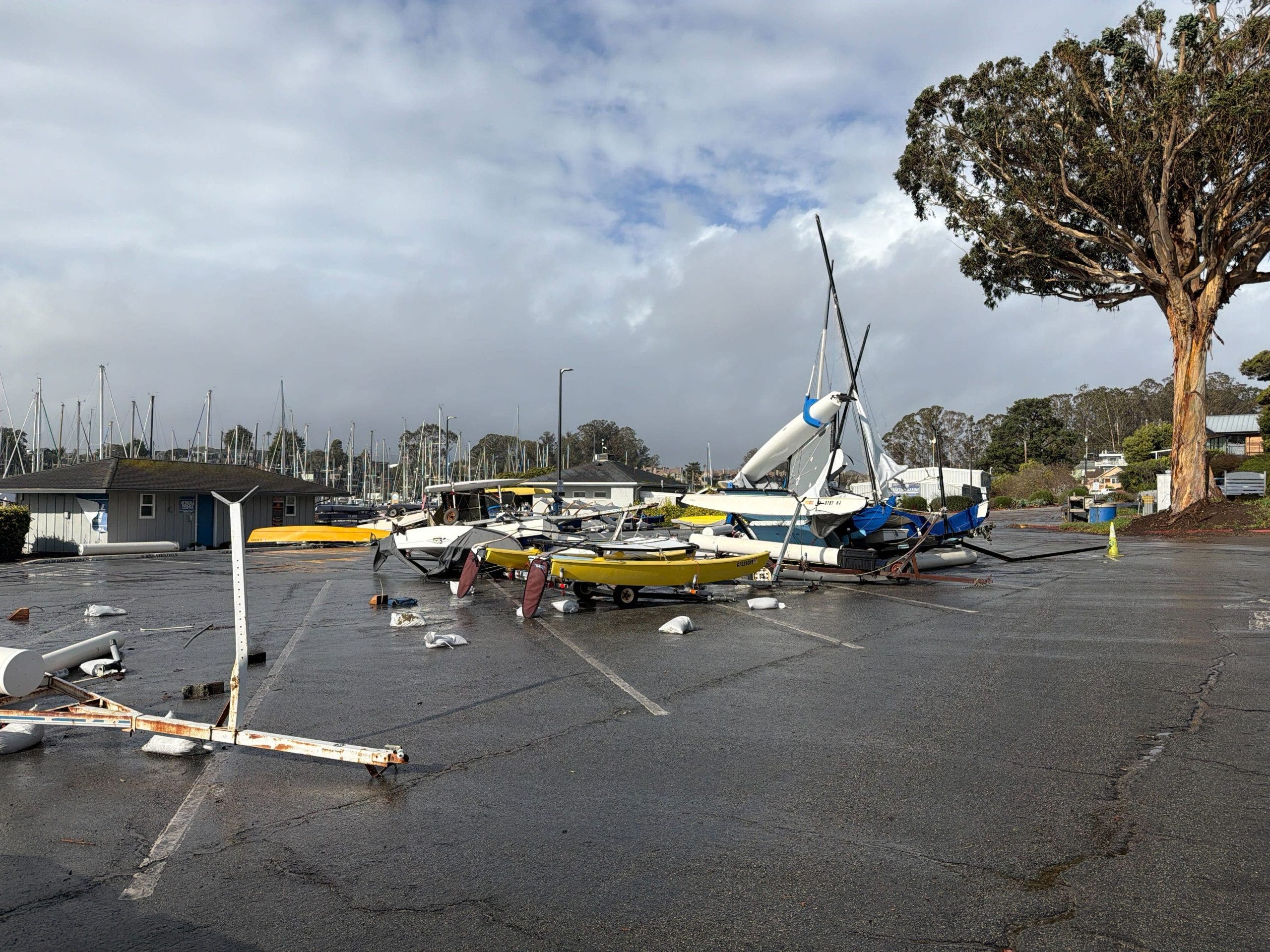 High winds damage boats at Santa Cruz harbor