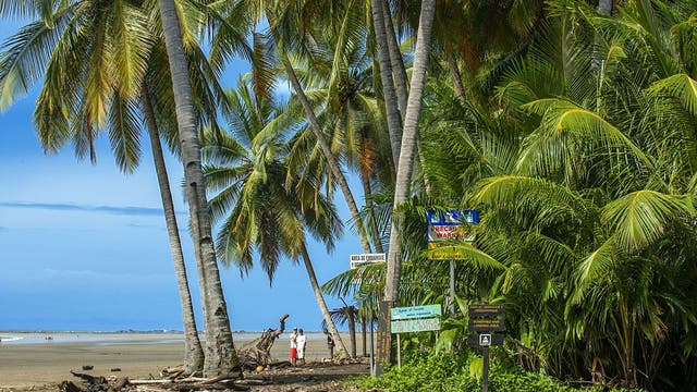 Security alert for popular vacation destination warns of gangs, armed rental robberies