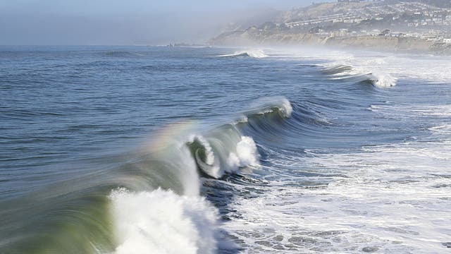 High tides, coastal flooding, dangerous surf across Bay Area