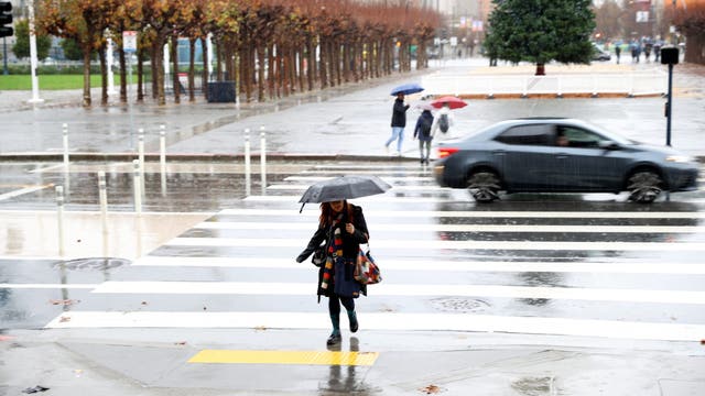 Will rain dampen San Francisco's New Year's Eve fireworks?