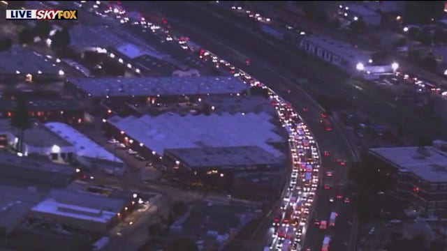 I-880 traffic jam in Oakland lasts for hours after big rig crash