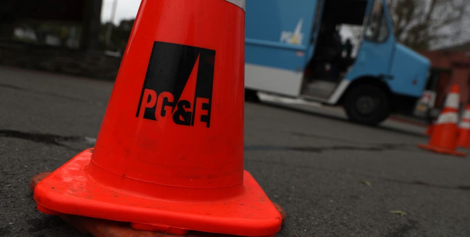 Power restored to much of San Francisco, City Hall still closed