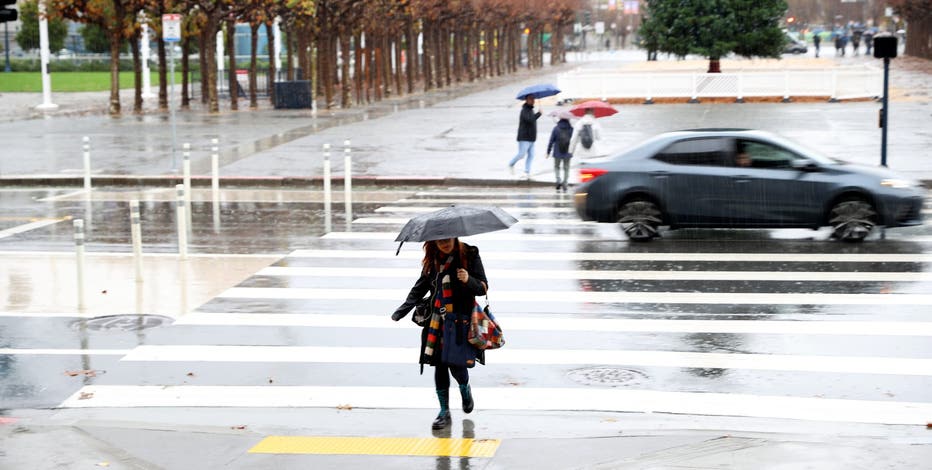 Will rain dampen San Francisco's New Year's Eve fireworks?
