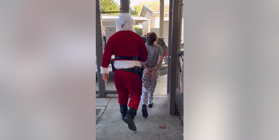 'Cop Santa Claus' takes suspected Christmas tree thieves into custody in bizarre police video