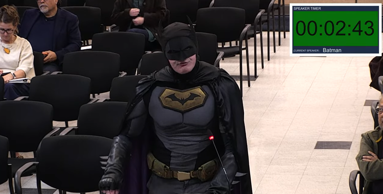 'Batman' demands action from Bay Area city council ahead of ICE's expected Super Bowl presence