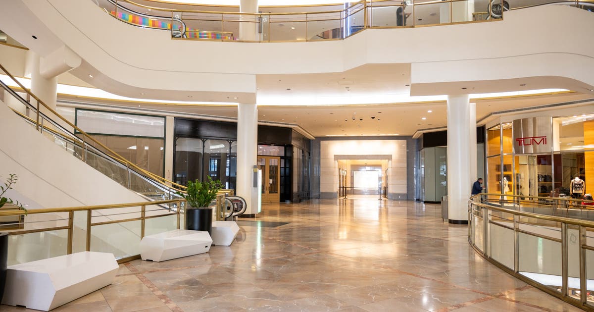 Clock runs out: San Francisco Centre to close Monday