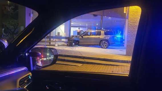 Suspected DUI driver arrested in Lafayette after allegedly crashing into vacant building