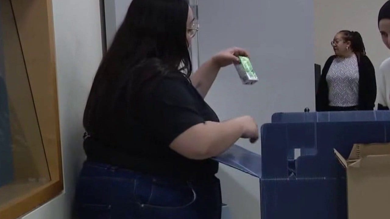 San Francisco extends free food, resources as teachers strike continues