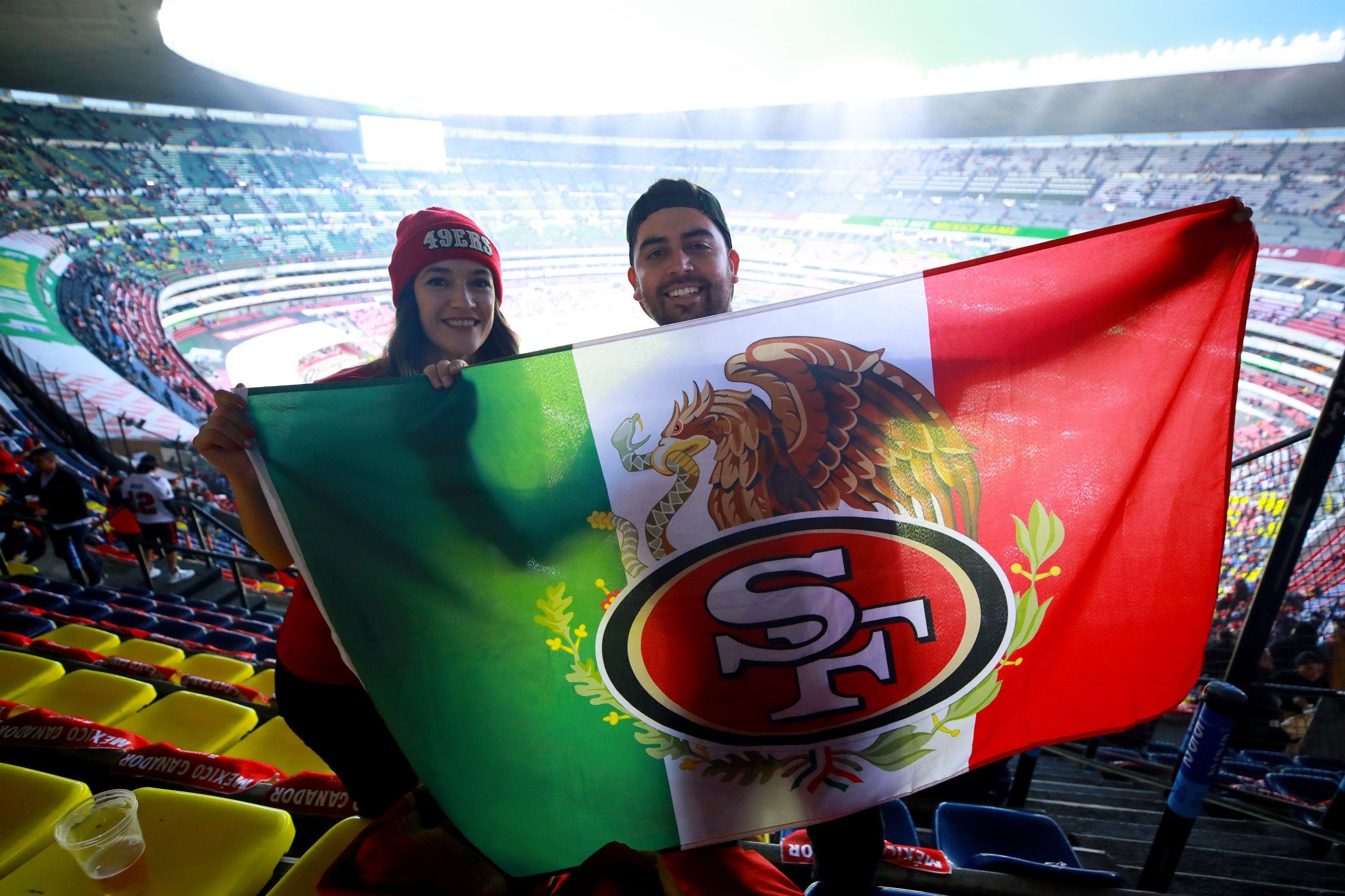 49ers and NFL Mexico launch student flag football program