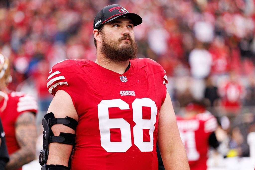 49ers lineman McKivitz serves as guest barista at San Francisco coffee shop