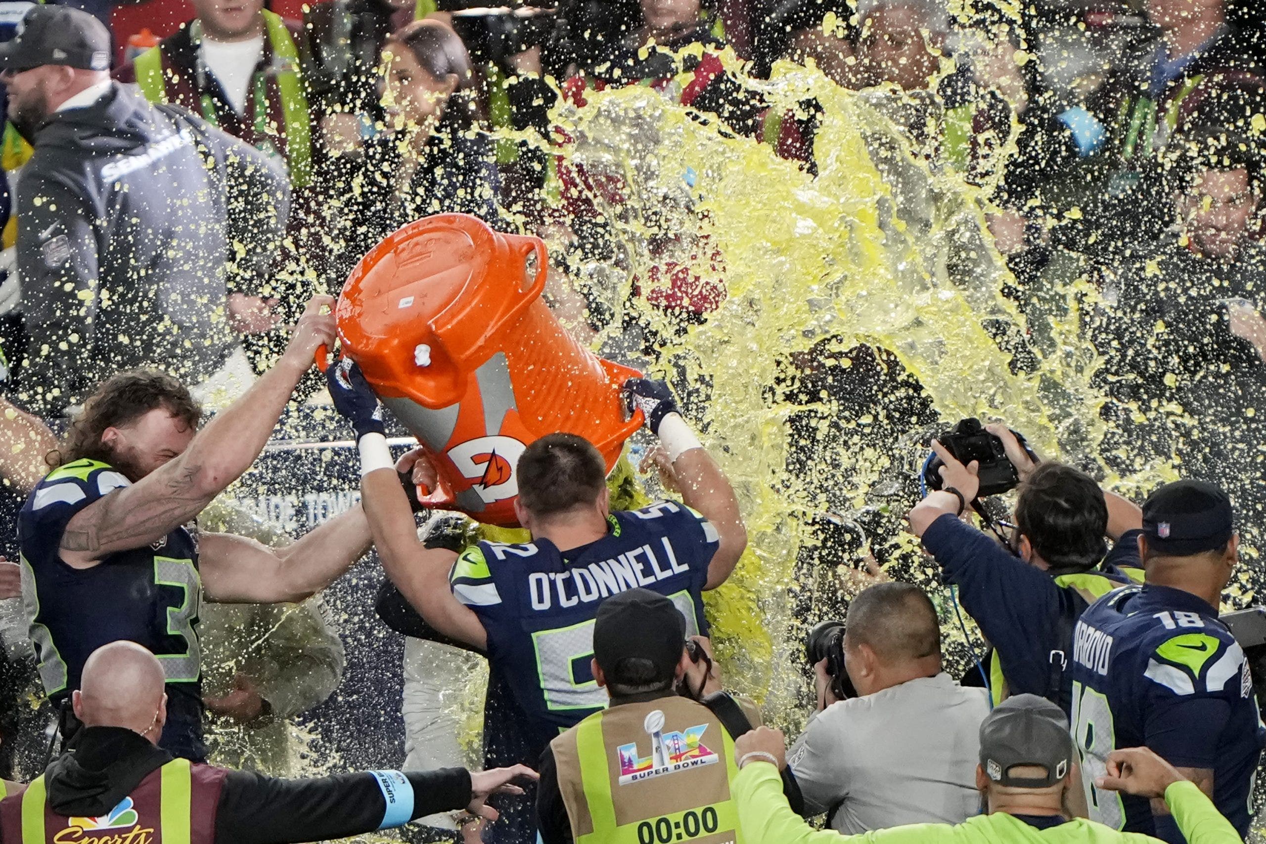 Seahawks clinch second Super Bowl title