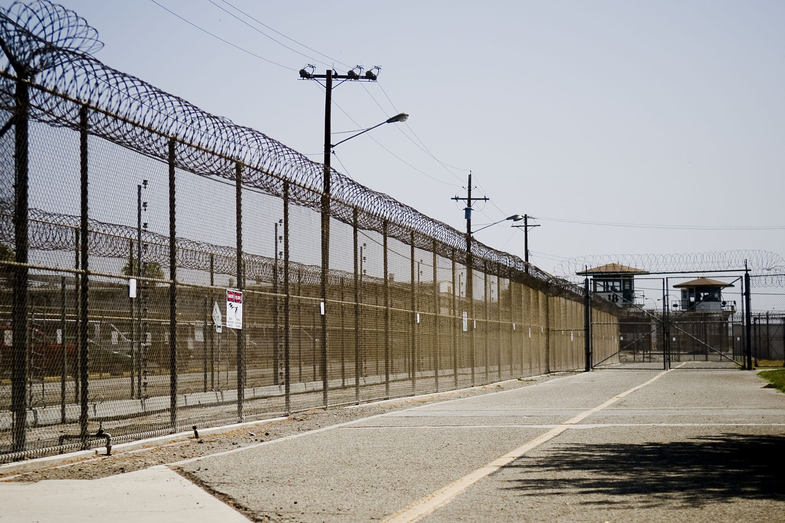 Ex-California prison lieutenant arrested for smuggling contraband in six-figure scheme