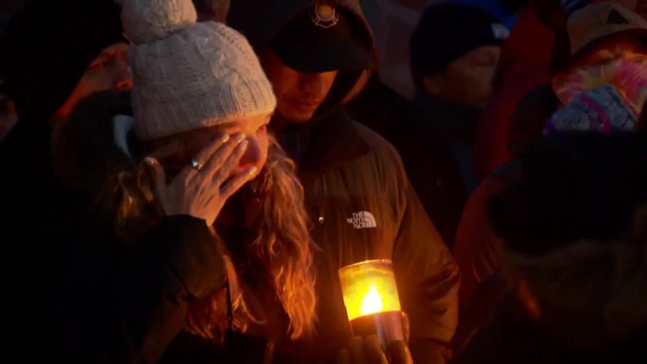 Lake Tahoe avalanche: Vigil after bodies of 9 backcountry skiers recovered