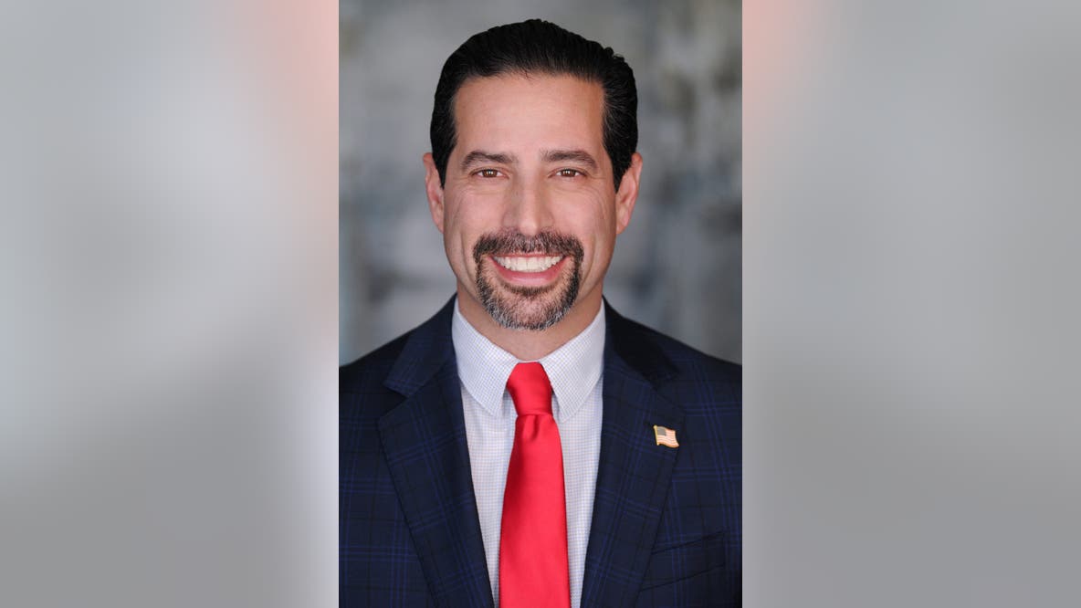 San Leandro councilman retires amid bribery case