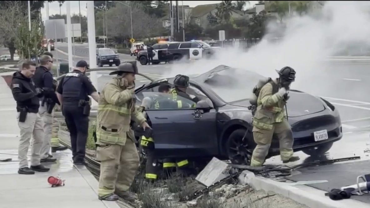Stolen vehicle crash in Oakley leaves one man dead, three minors hospitalized