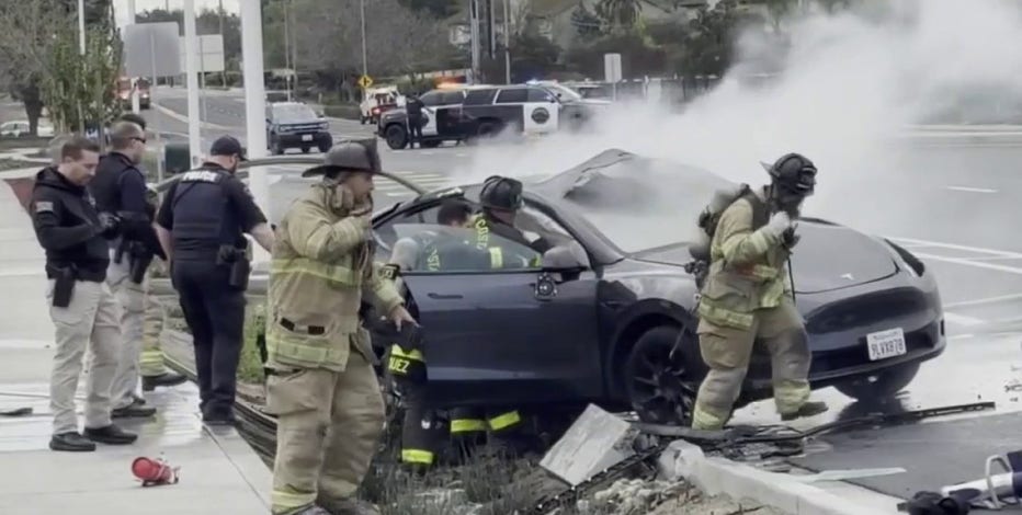 Stolen vehicle crash in Oakley leaves one man dead, three minors hospitalized