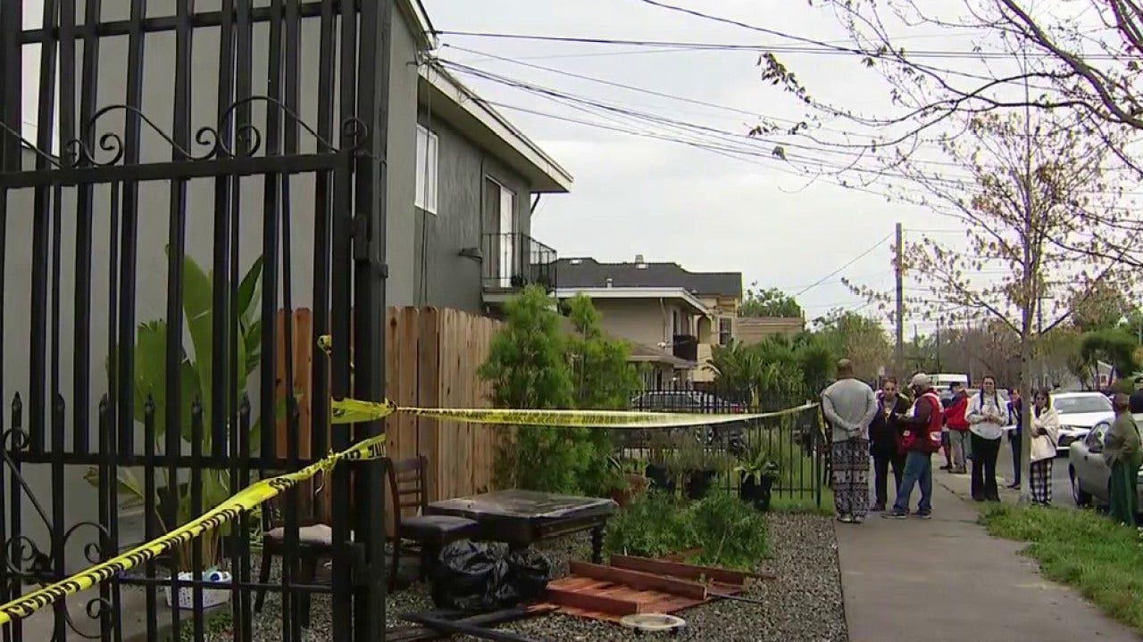 10 Berkeley families displaced from homes after overnight apartment fire