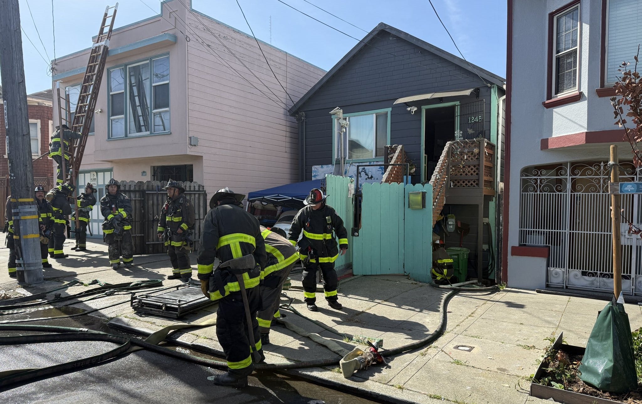 Dog dies in suspected residential garage fire in San Francisco