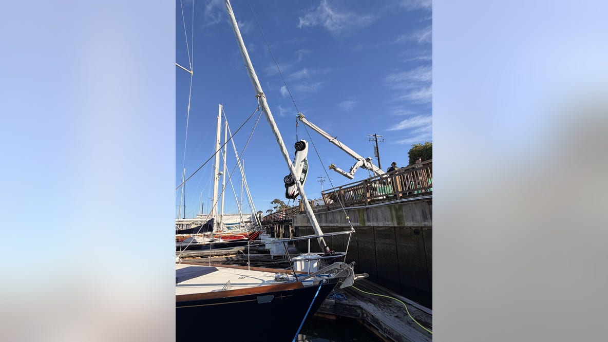 Driver dies after vehicle becomes submerged in water at Sausalito Yacht Harbor