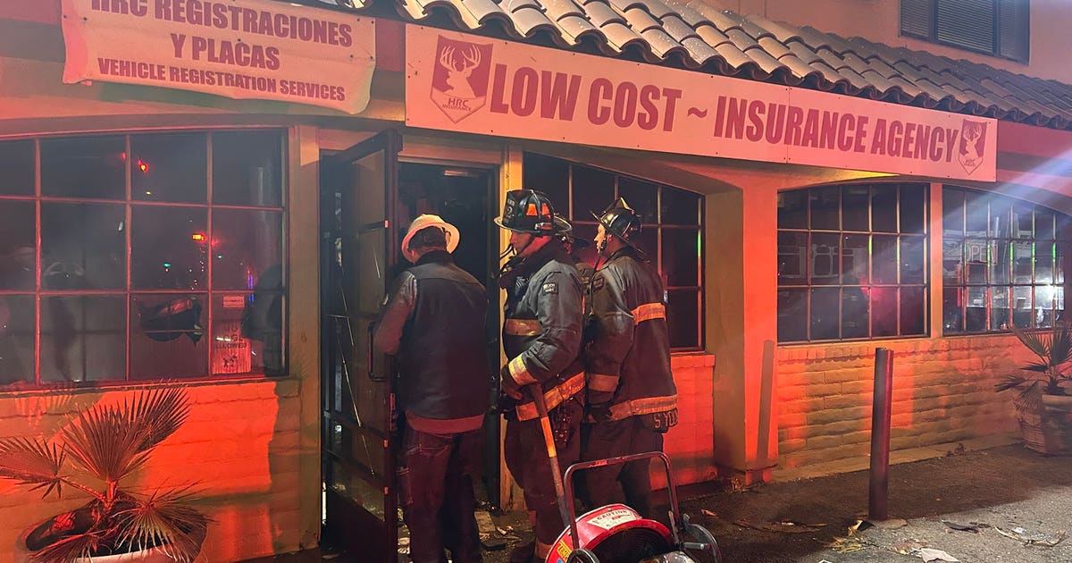 Beloved Oakland restaurant threatened by early morning fire | KTVU FOX 2
