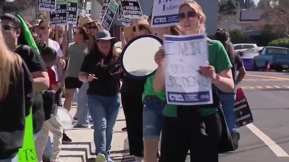 Dublin teachers go on strike Monday after negotiations fail