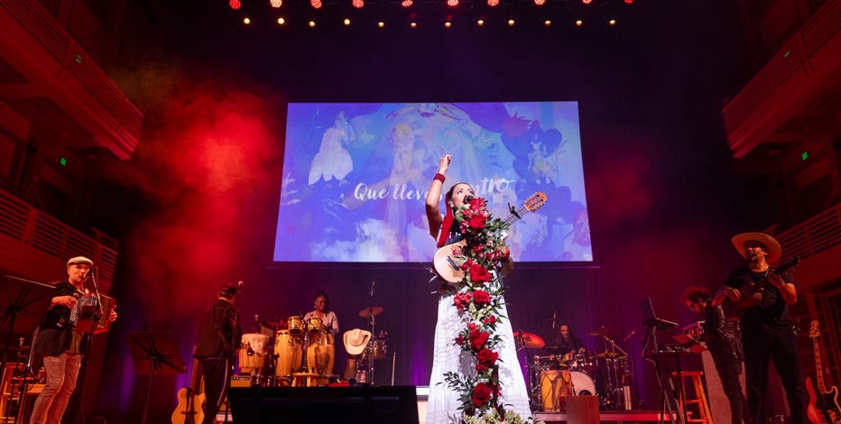 Mexican-American Lila Downs: voice of culture and social justice