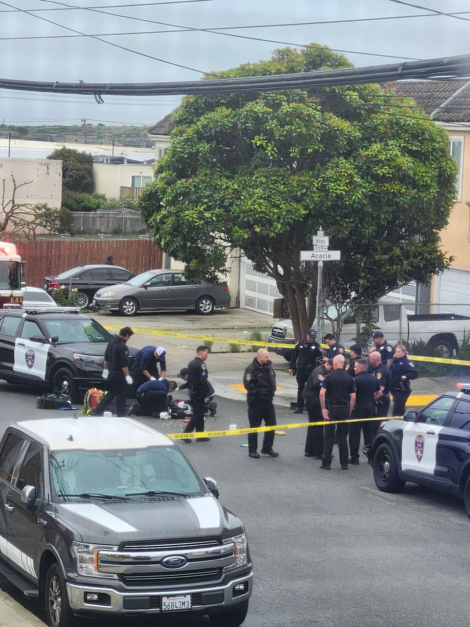 2 cyclists injured in crash involving Daly City police vehicle