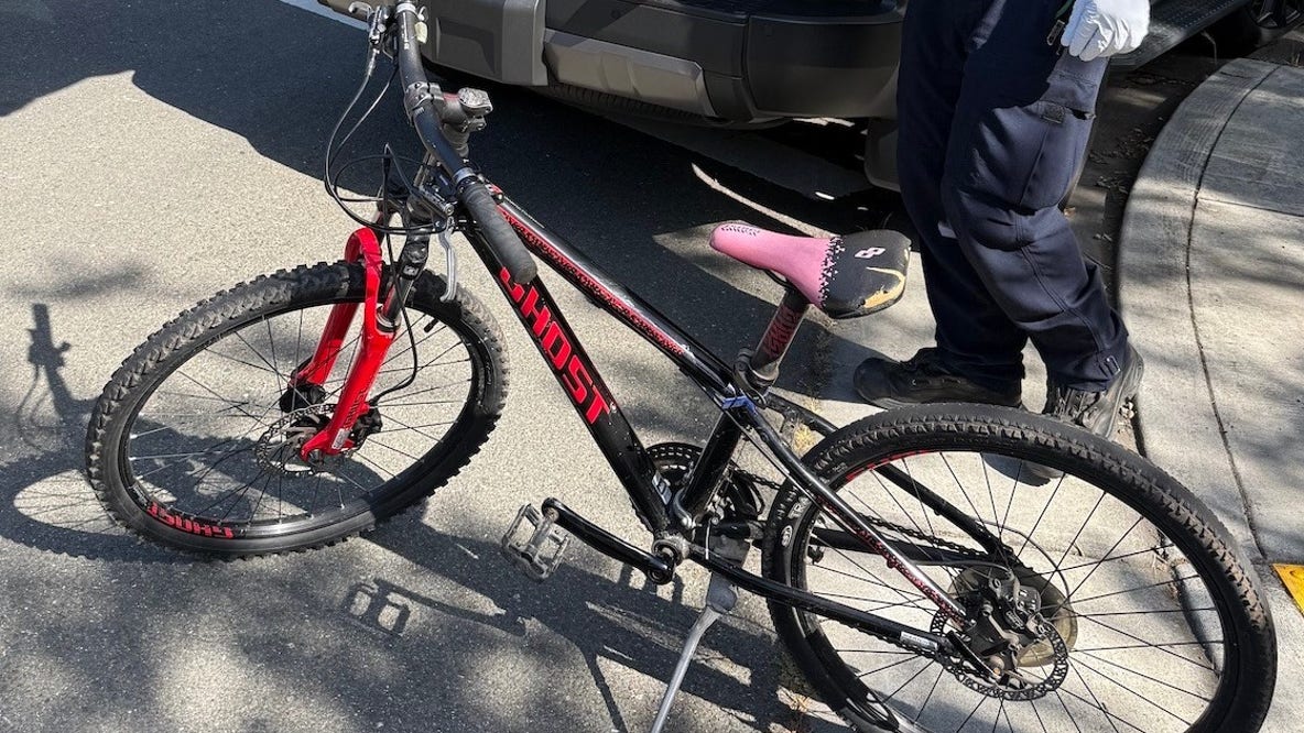 Novato police seek public's help in locating hit-and-run driver who struck child