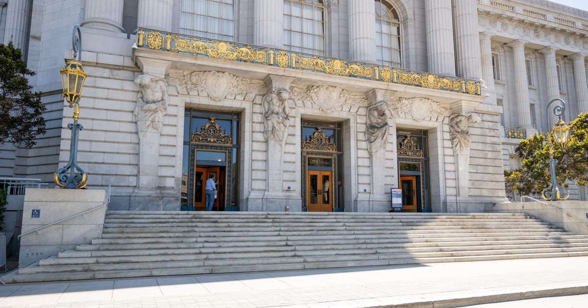 San Francisco layoffs begin as deficit nears $1B