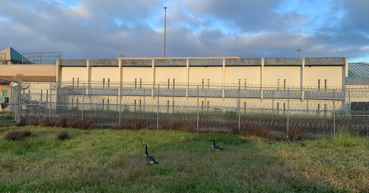Immigrant rights activists want FCI Dublin to be demolished