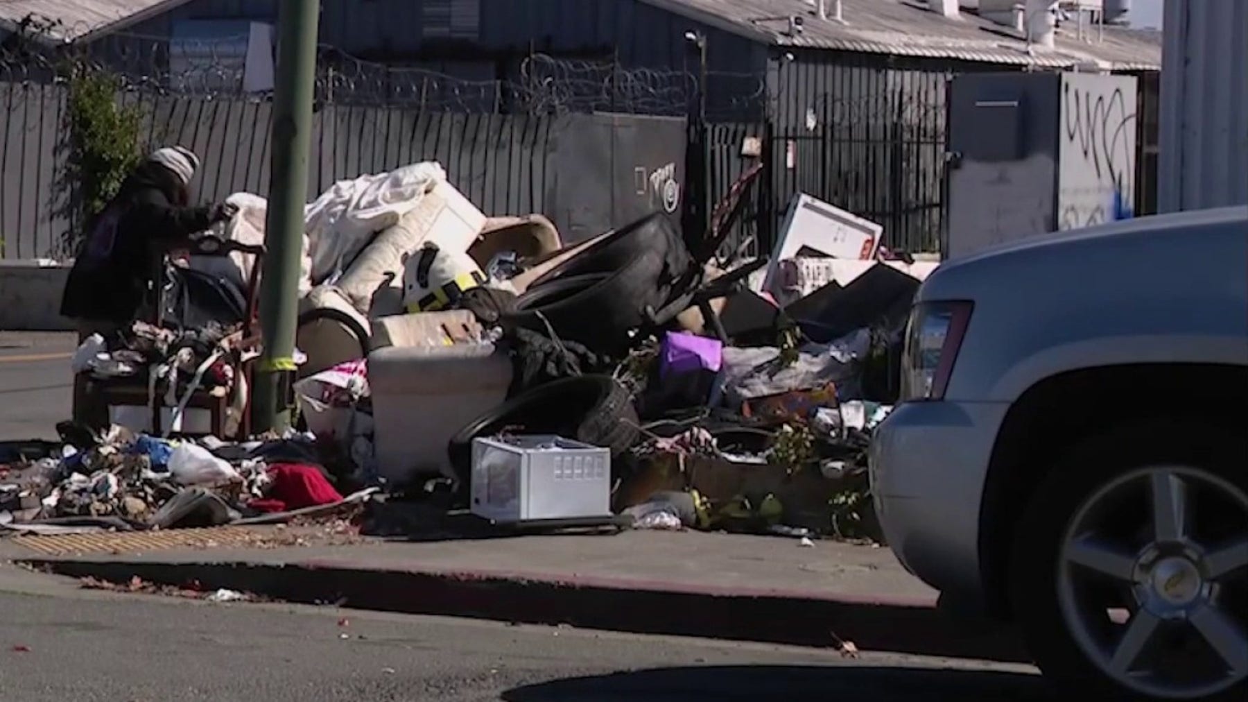 Oakland leaders pressed on plan to crack down on illegal dumping crisis