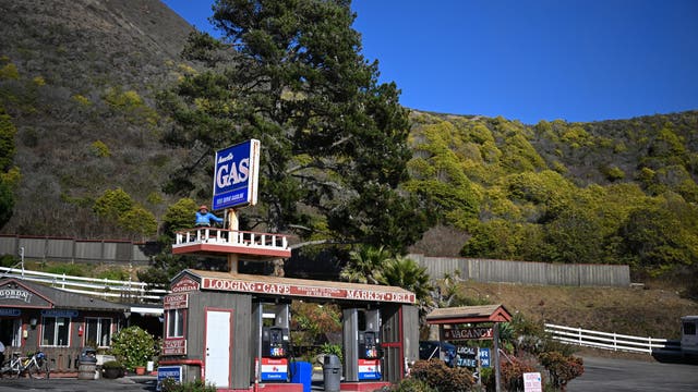 Gas hits almost $10 a gallon in this coastal California community