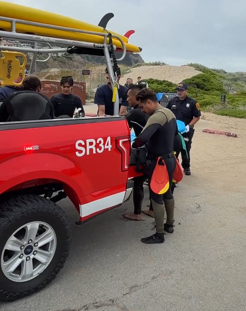 Fisherman swept into ocean at SF's Baker Beach remains in critical condition