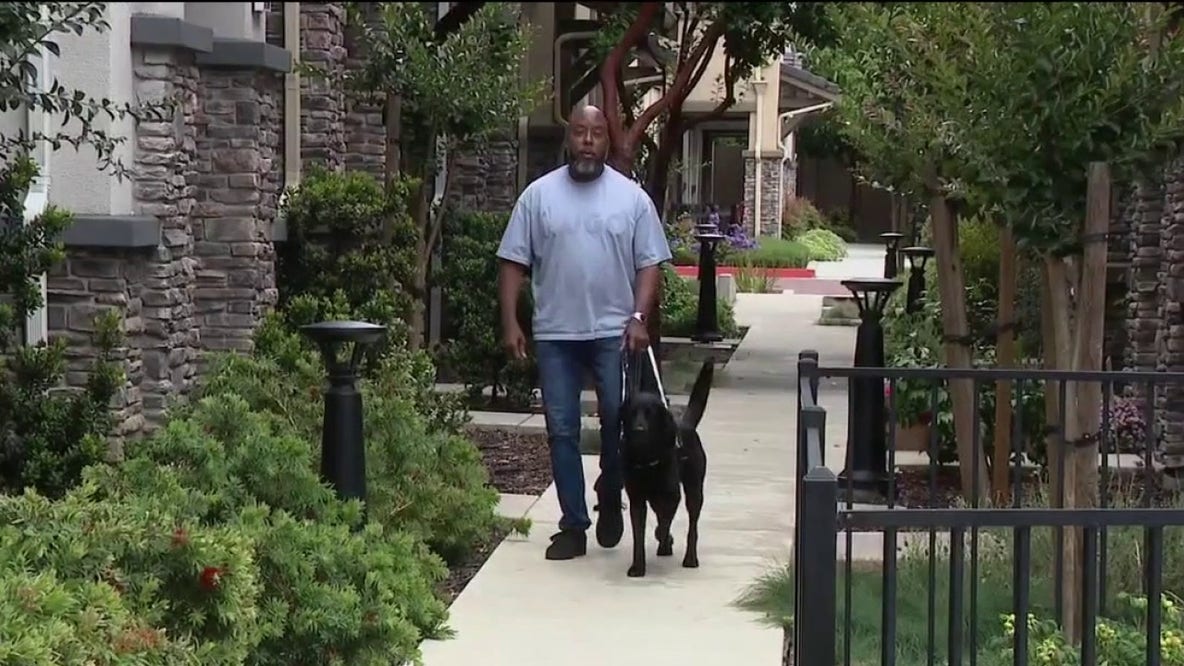 East Bay pastor says rideshare drivers refuse service over guide dog