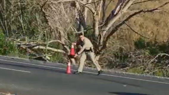 Grass fire disrupts traffic on Kirker Pass Road in Concord