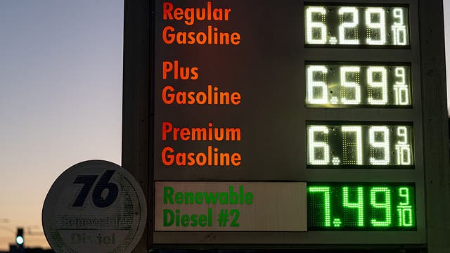 California gas prices reaching all-time highs ahead of Memorial Day