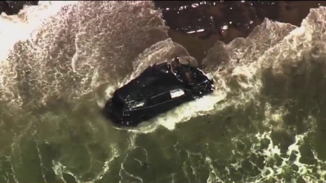 Vehicle plummets over cliff in Santa Cruz County, 1 person in critical condition