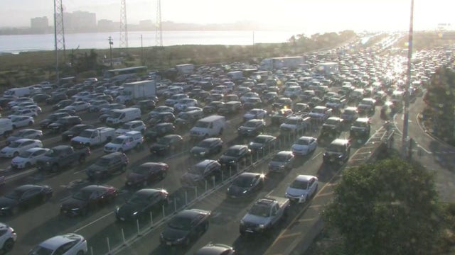 Deadly motorcycle crash at Bay Bridge toll plaza