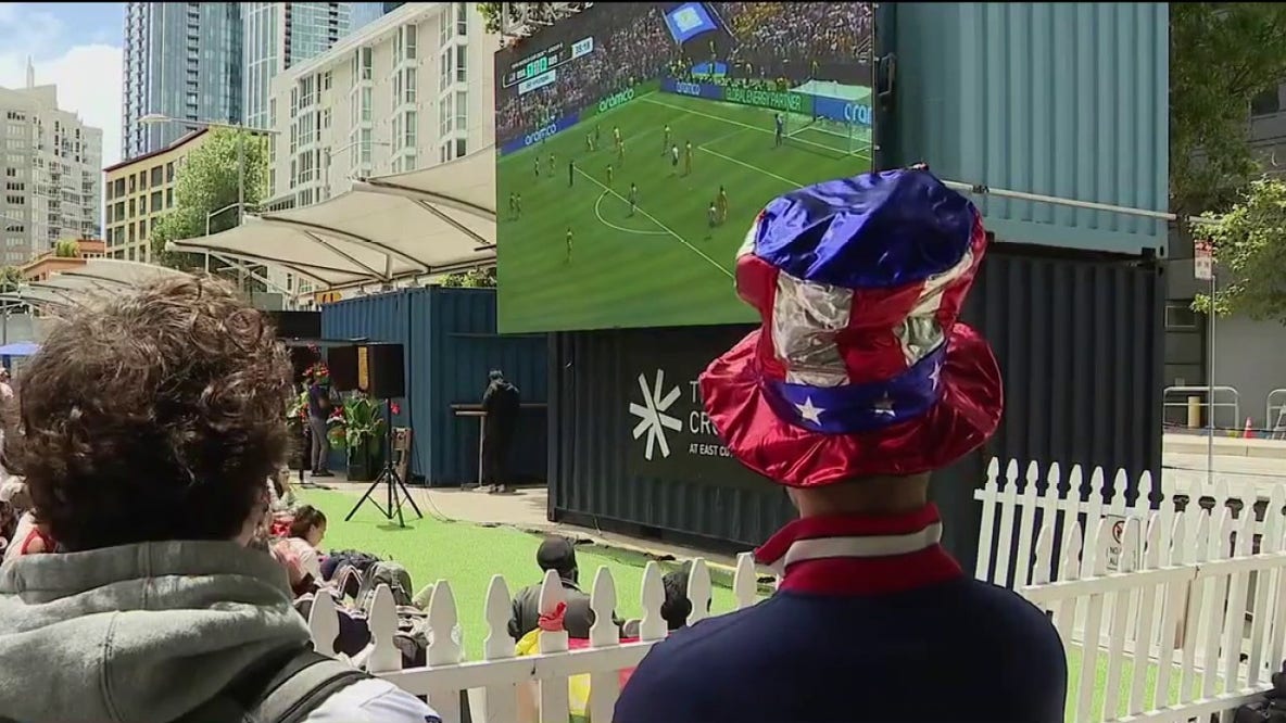 US advances to knockout round after 2-0 win over Australia