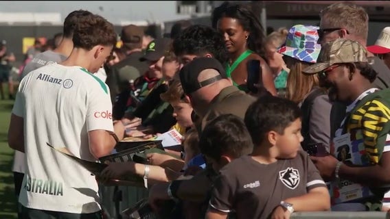 Australian Men's National Soccer Team draws crowds in Alameda for open community practice