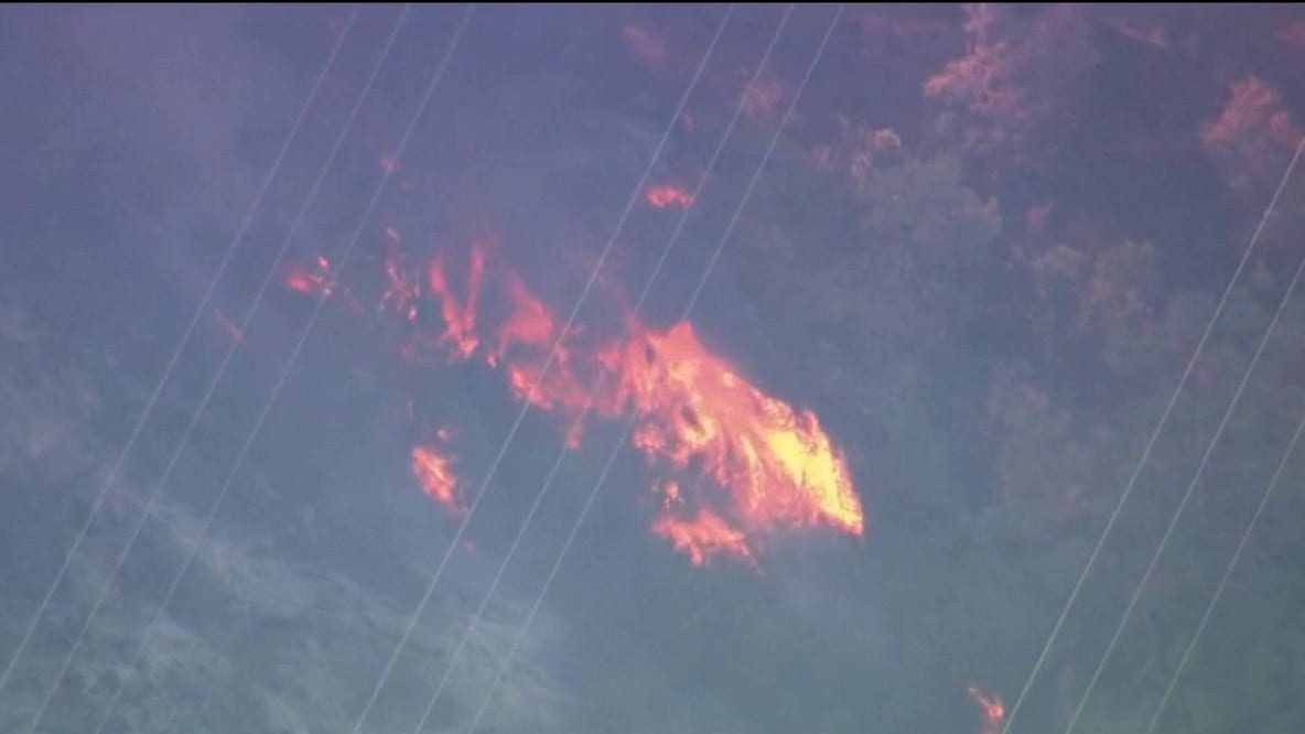 Vegetation fire near Clayton prompts evacuation warning