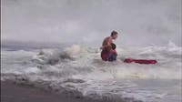 Santa Cruz lifeguard recalls heroic rescue in new statement