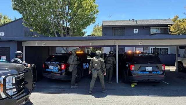 Barricaded man arrested after allegedly setting fire at Antioch apartment