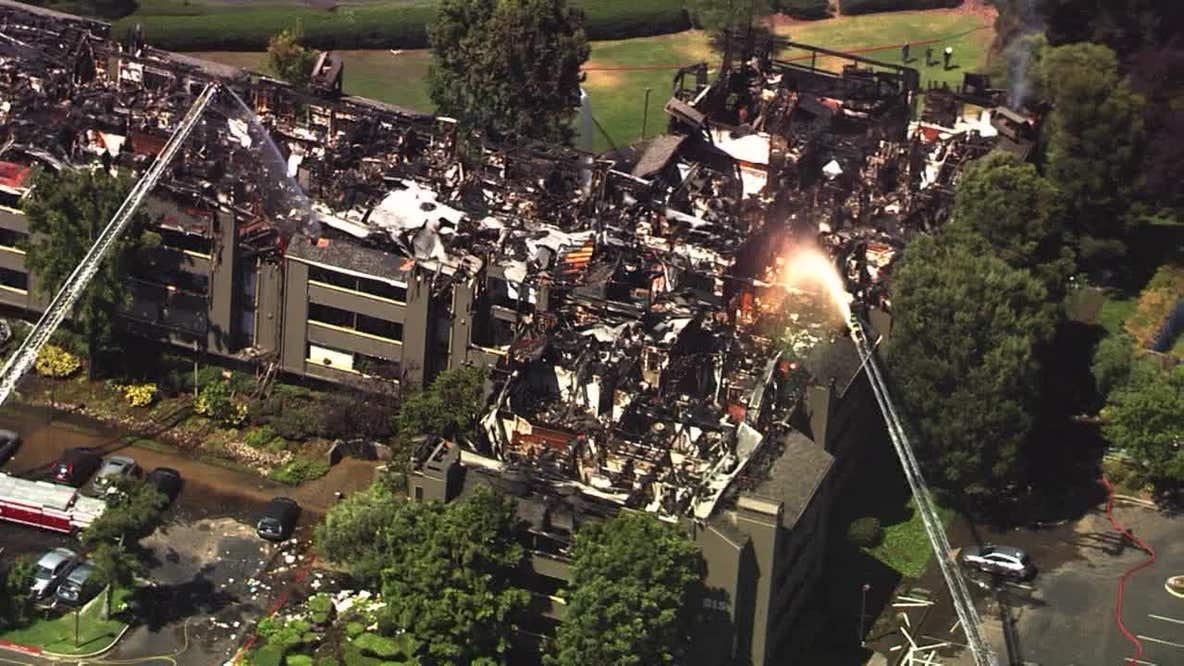 More than 150 displaced after Foster City condo fire