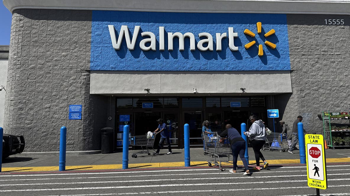 Walmart begins rolling out tap-to-pay options