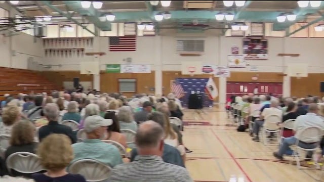 Huge crowd packs Santa Rosa town hall with Senators Schiff and McGuire