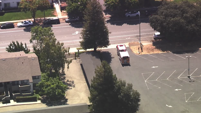 Woman killed in Fremont apartment fire
