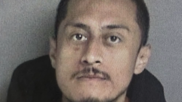 Oakland stabbing spree suspect refuses to leave jail cell for court
