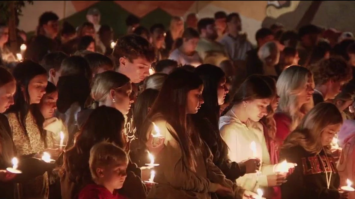 Brentwood community holds large candlelight vigil for 2 Liberty High students killed in crash