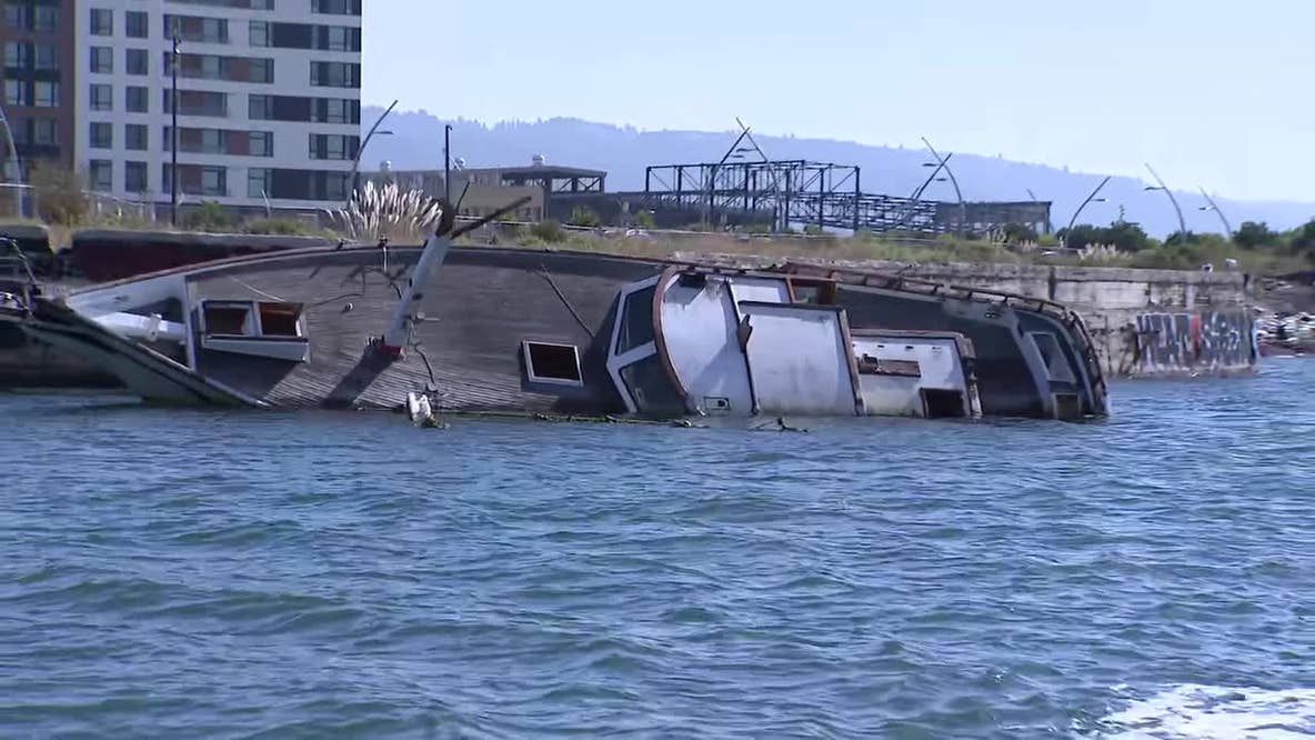 Abandoned boats hauled away from Oakland estuary with $3.2M